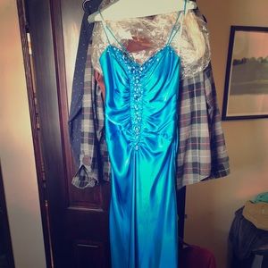 Evening gown / prom dress - size 7